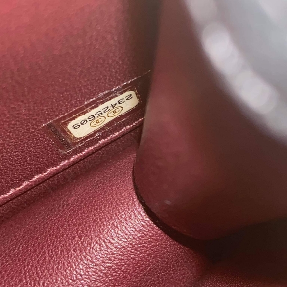 Chanel chevron crossbody - Picture 7 of 15